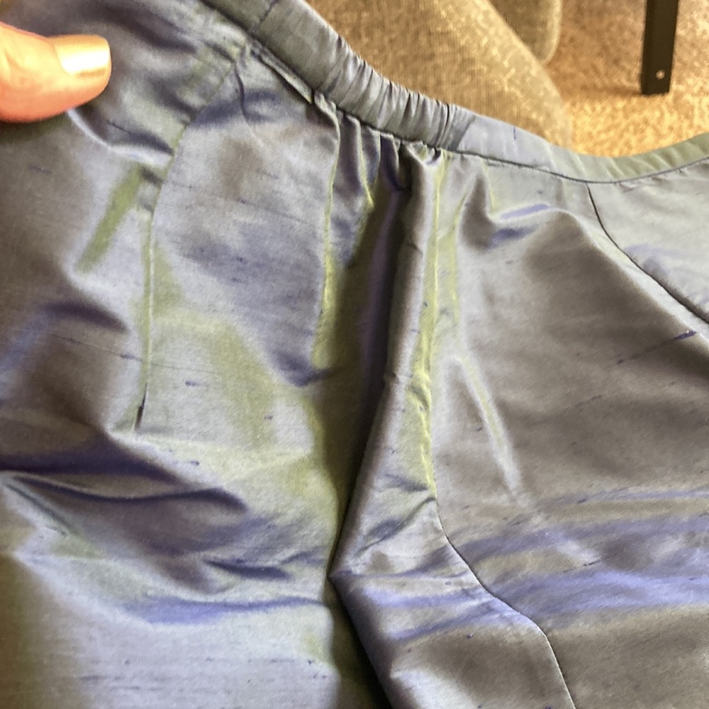 Valerie by Valerie Stevens 100% silk chameleon slacks size L - Picture 3 of 12